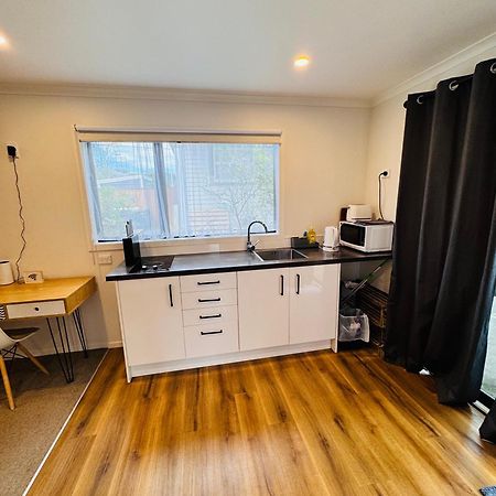 Modern 1 Bedroom Guest House Upper Hutt Luaran gambar