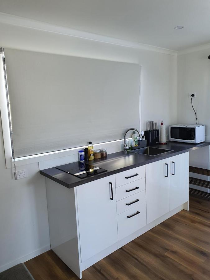 Modern 1 Bedroom Guest House Upper Hutt Luaran gambar